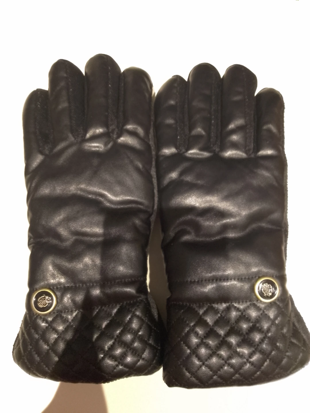 Black quilted leather gloves ⚽