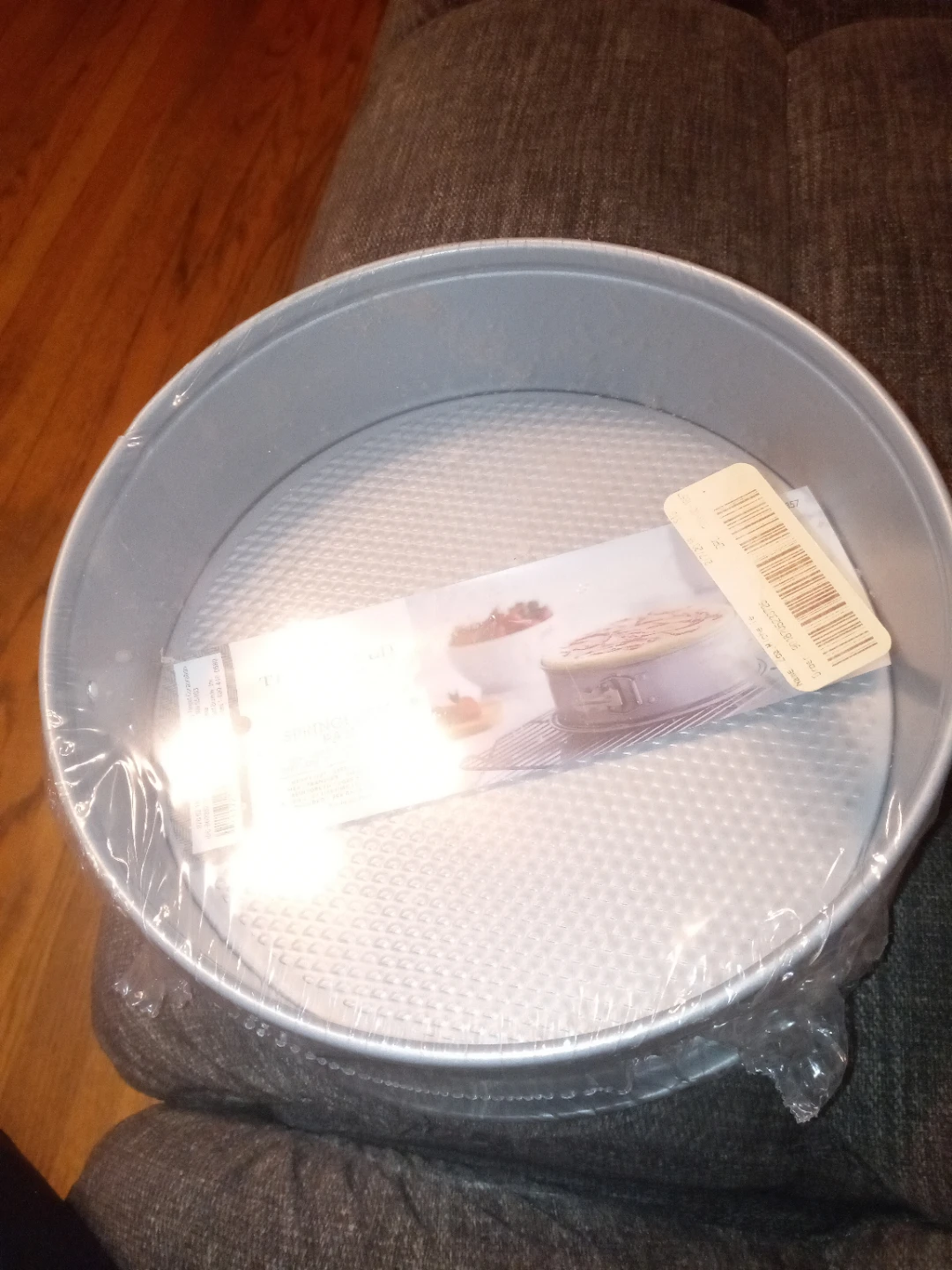 Brand new, Threshold Springform Pan 9 inch