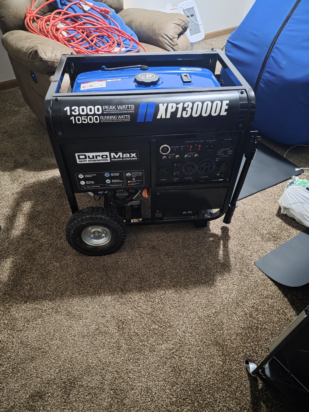 DuroMax XP13000E 13000 Peak Watt Generator