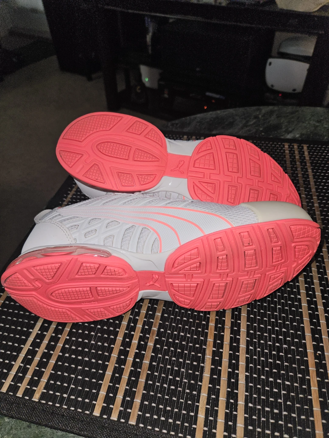 Puma Women's Running Shoes White/Coral Size 8 - photo 4