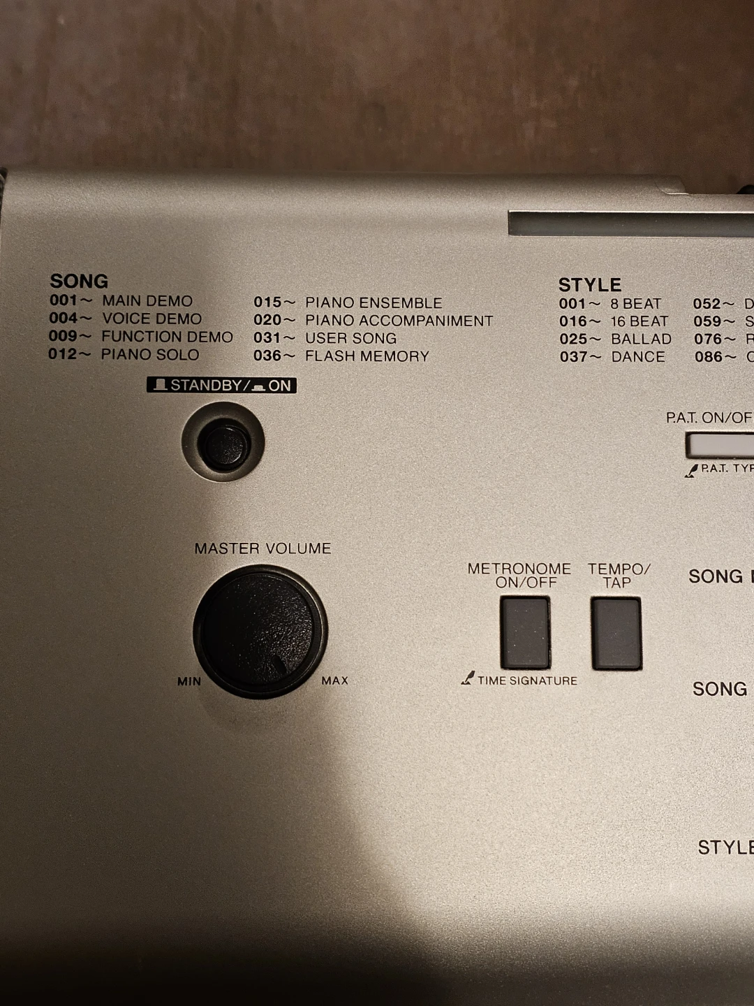 Yamaha Electronic Keyboard - photo 5