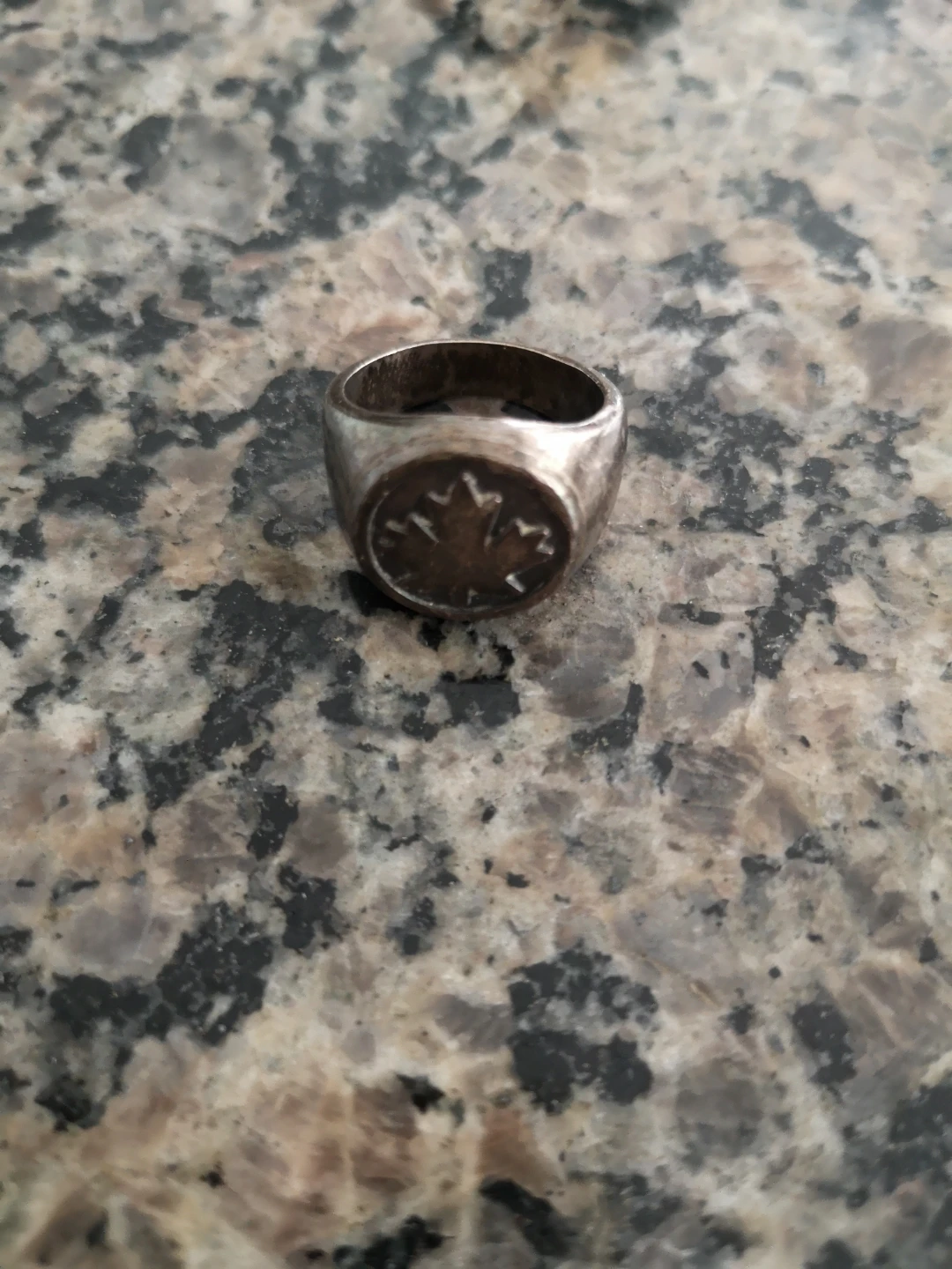 ⚽Sterling Silver Maple Leaf Ring