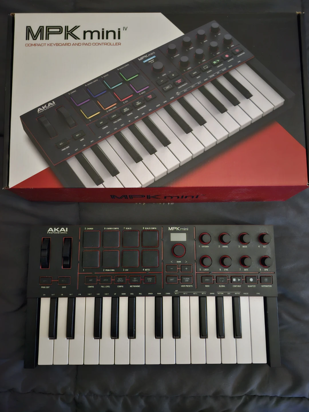 Akai MPK Mini IV Compact Keyboard and Pad Controller ⚽ - photo 2