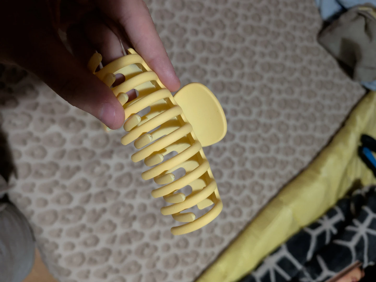 Yellow Claw Clip and Rhinestone Hair Clip Set - photo 2