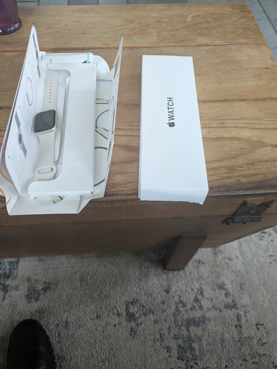 Apple Watch SE 40mm Starlight Aluminum Case - photo 3