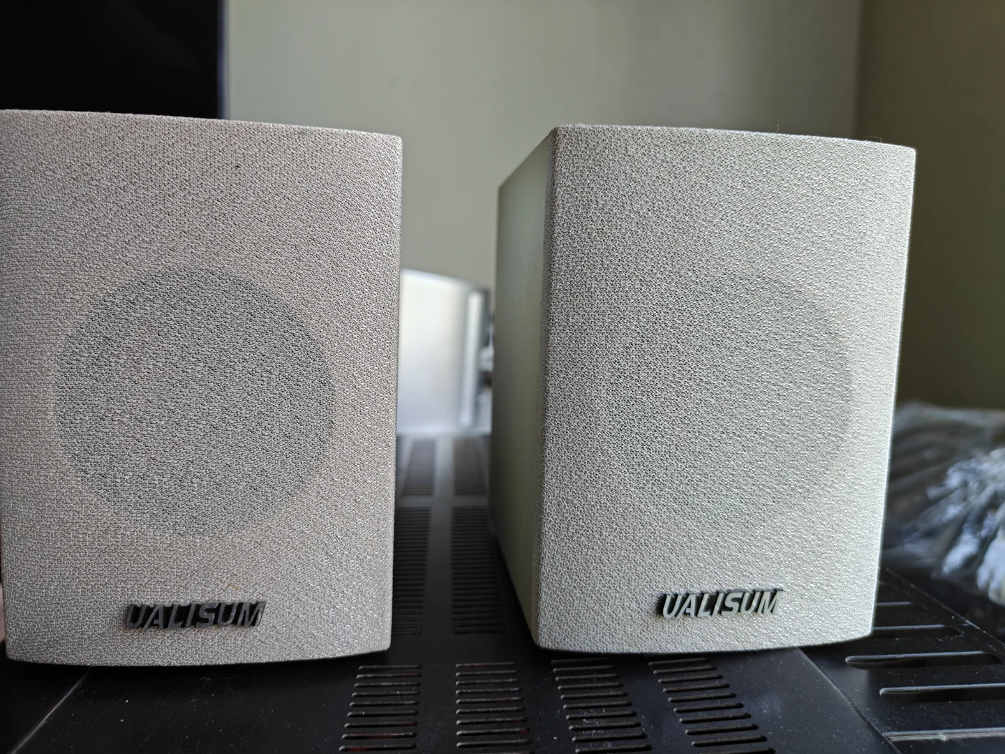 Ualisum Multimedia Speaker System