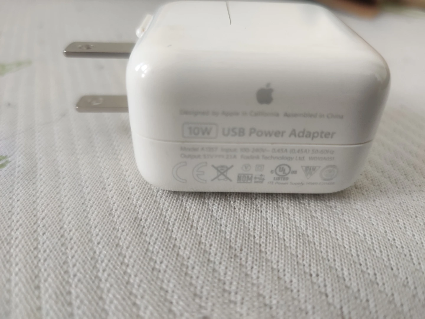 Apple 10W USB Power Adapter