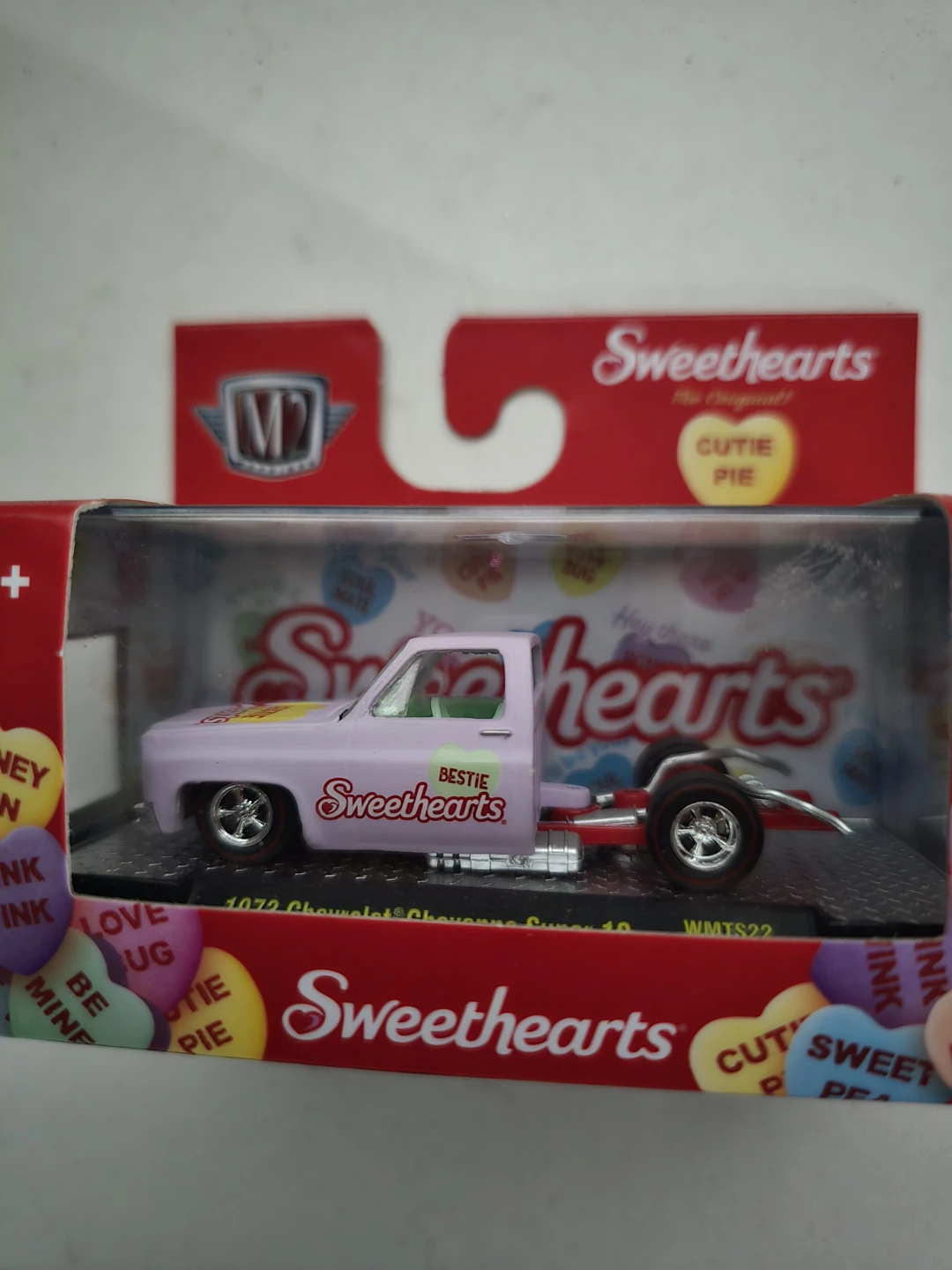 M2 Machines 1970 Chevrolet C-10 Sweethearts Diecast Truck