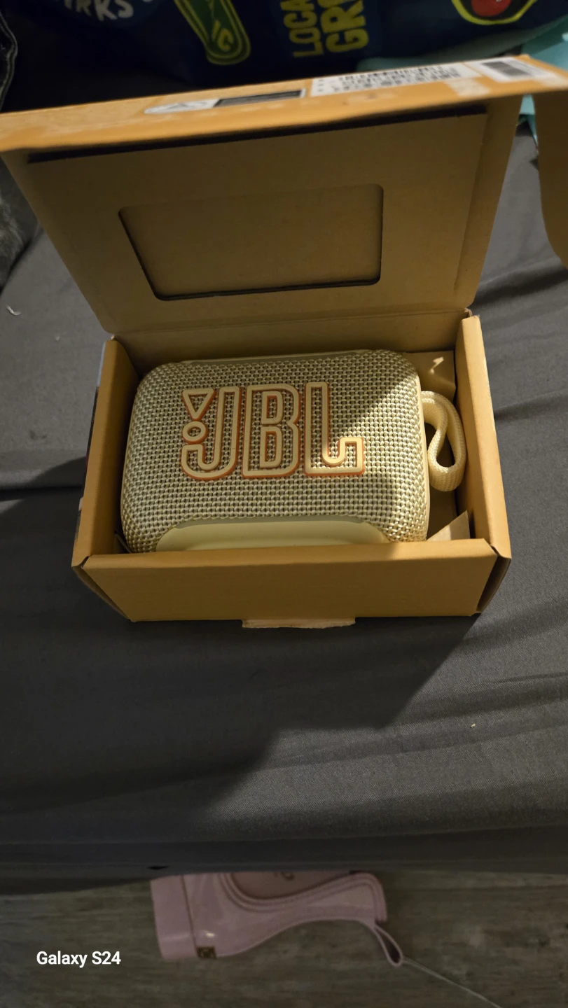 Brand new JBL GO 5 Portable Bluetooth Speaker
