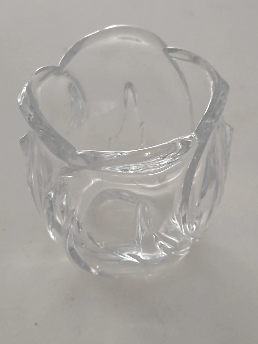 Tulip 24% Lead Crystal Votive Candle Holder