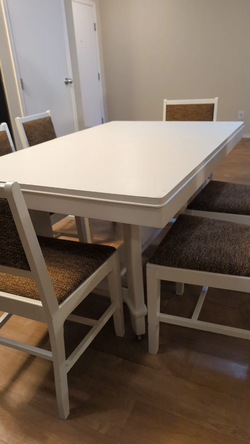 White Extendable Dining Table with 6 Chairs - photo 4