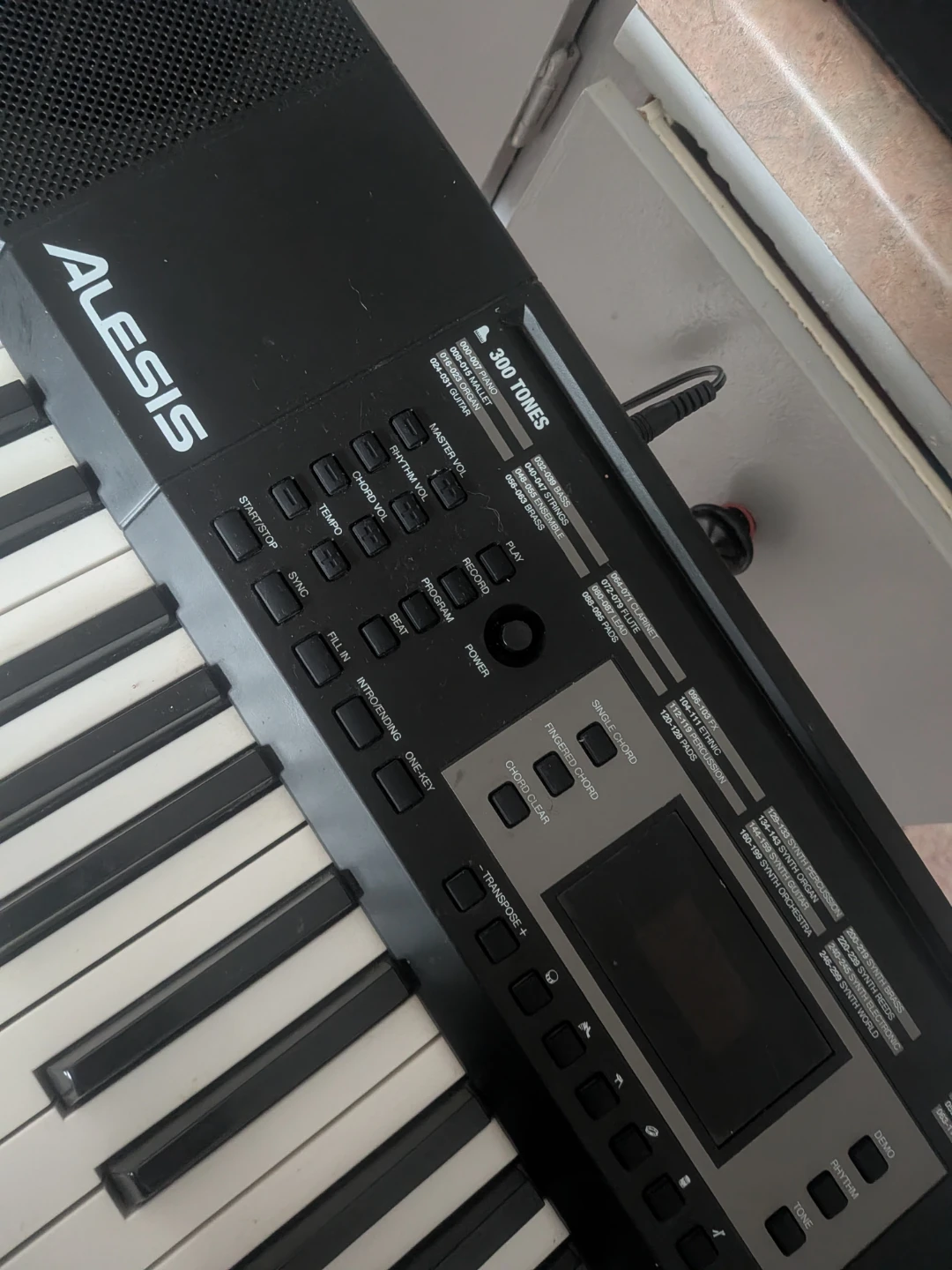 Alesis Melody 61 Keyboard with Stand - photo 4