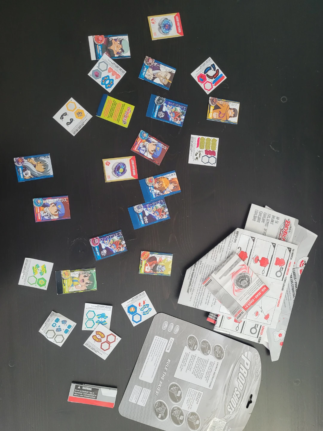 Beyblade Metal Fusion Lot with Stadium - photo 5