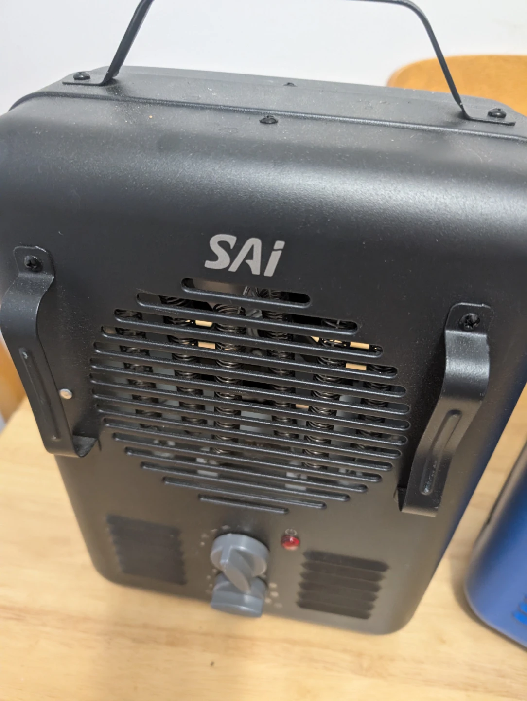 SAi Portable Heater - photo 2