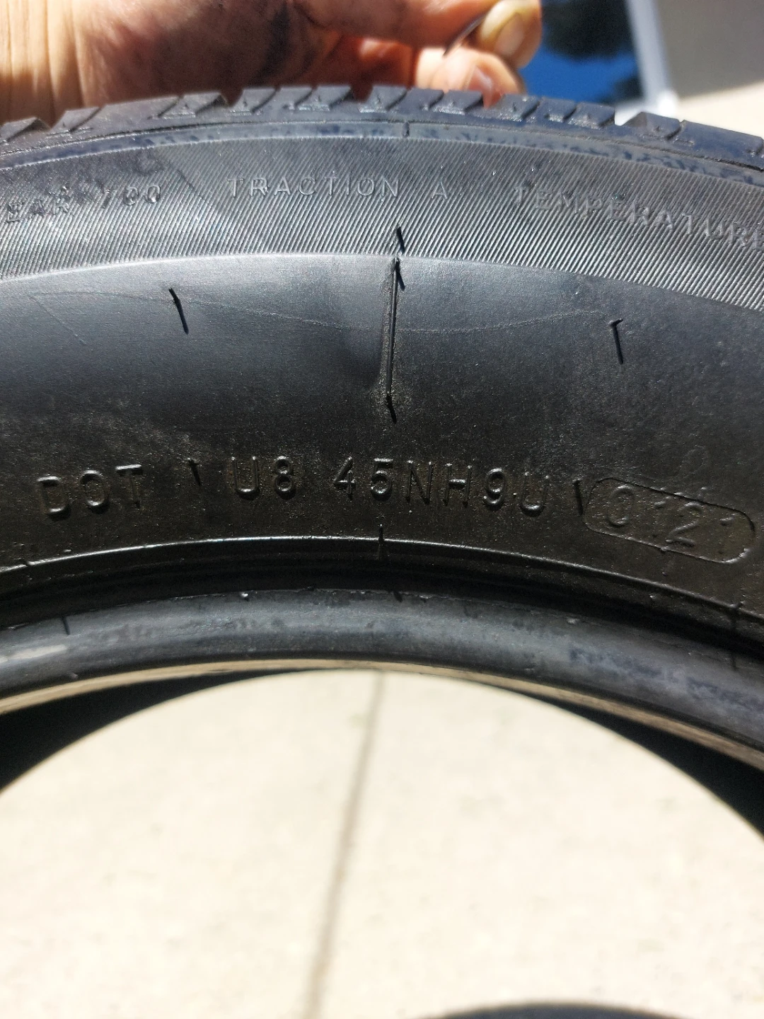 235/60 R18 Uniroyal Touring A/T Tires for Sale - photo 4