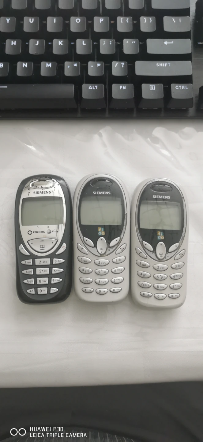 3x Siemens Mobile Phones - C35, A52, A55