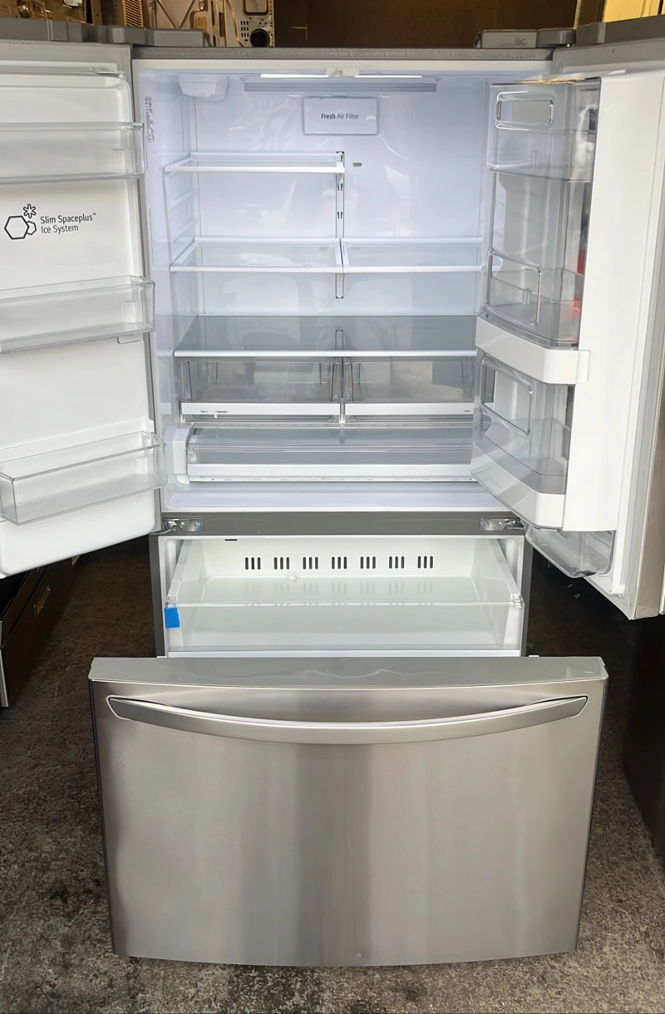 LG French Door Refrigerator with InstaView Door-in-Door - photo 4