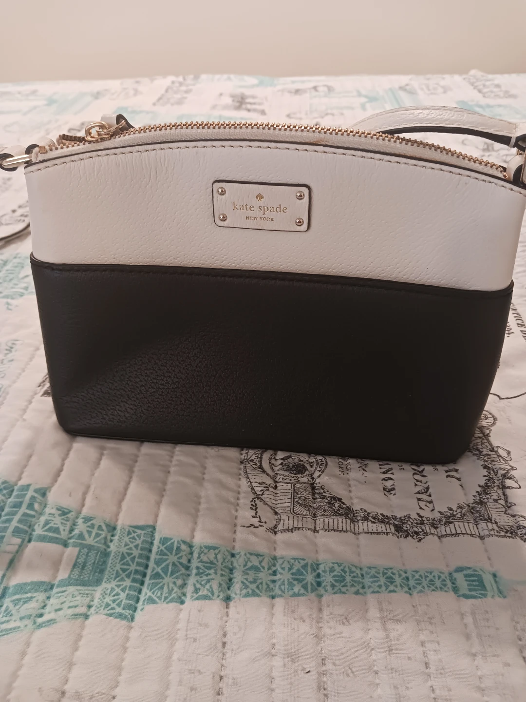 Kate Spade New York Crossbody Bag