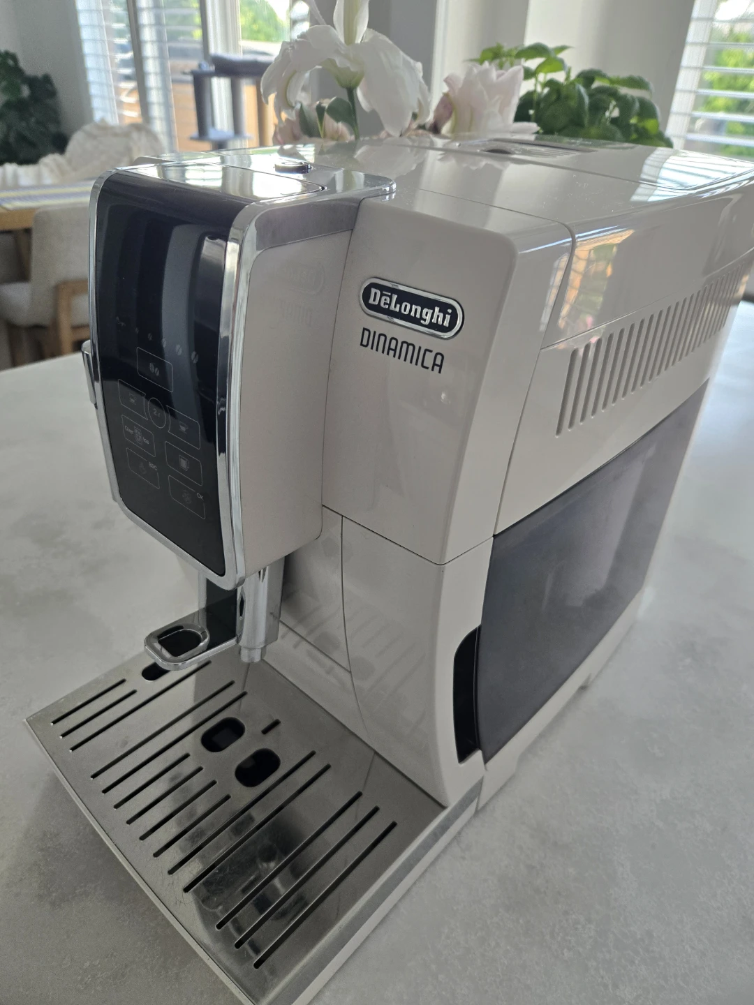 De'Longhi Dinamica Fully Automatic Espresso Machine - photo 2