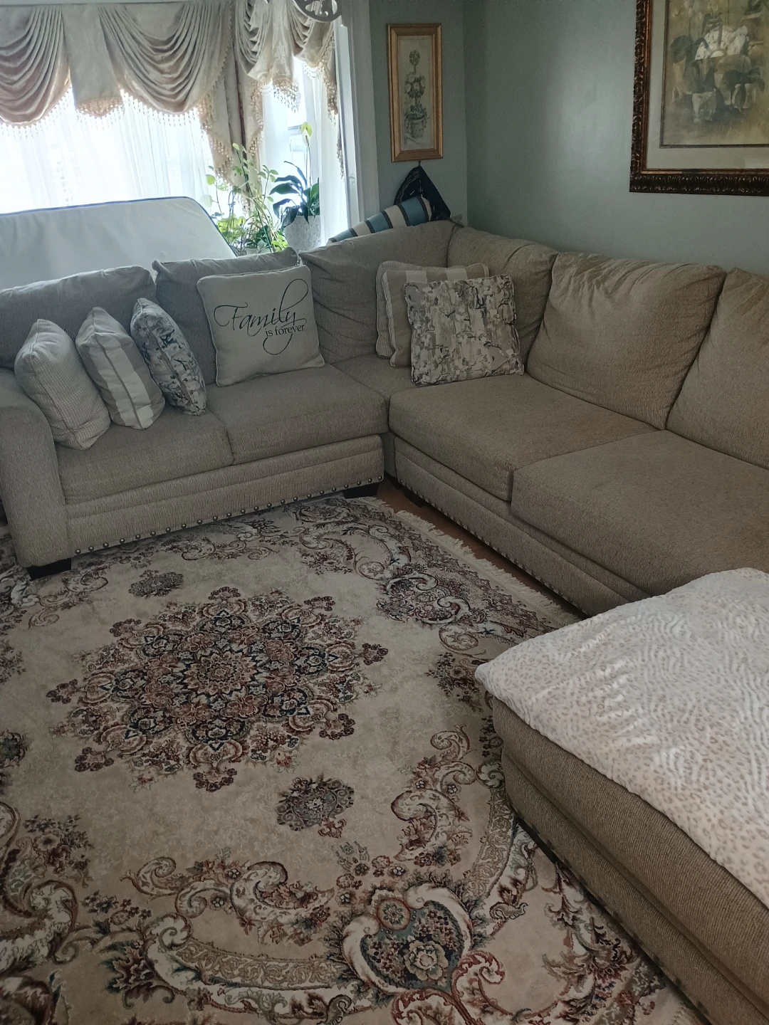 Beige Sectional Sofa with Ottoman - photo 3