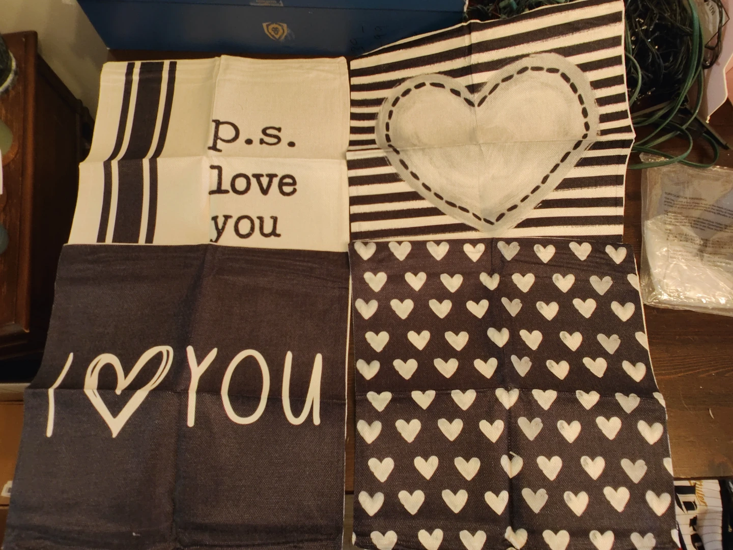 Decorative Wall Hangings Set