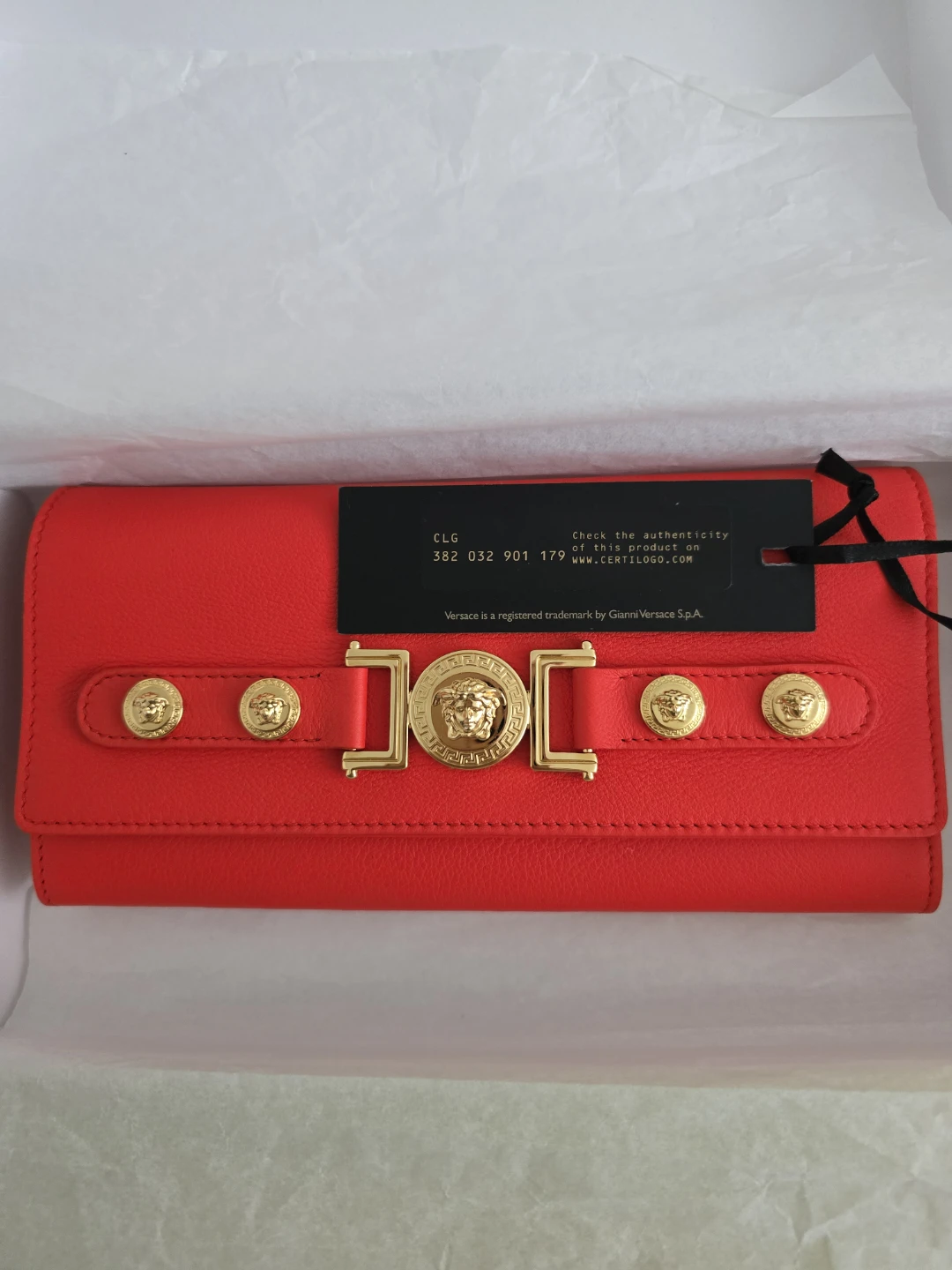 Authentic Versace Medusa '95 Wallet on Chain