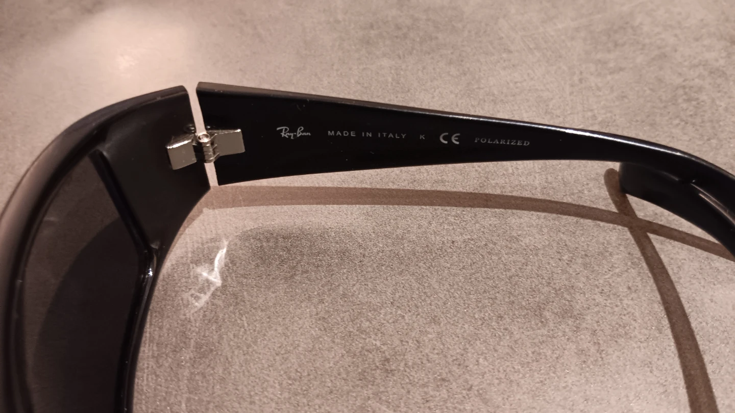 Ray-Ban RB 4057 Polarized Sunglasses - photo 4