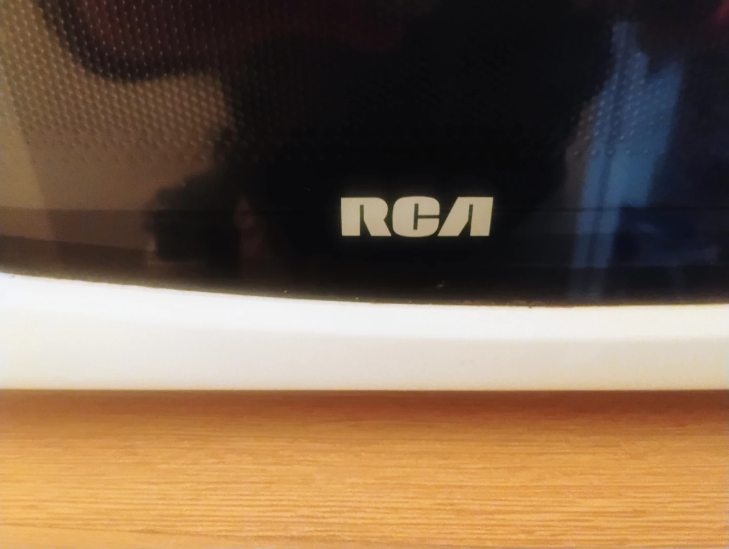 RCA Microwave Oven - photo 4