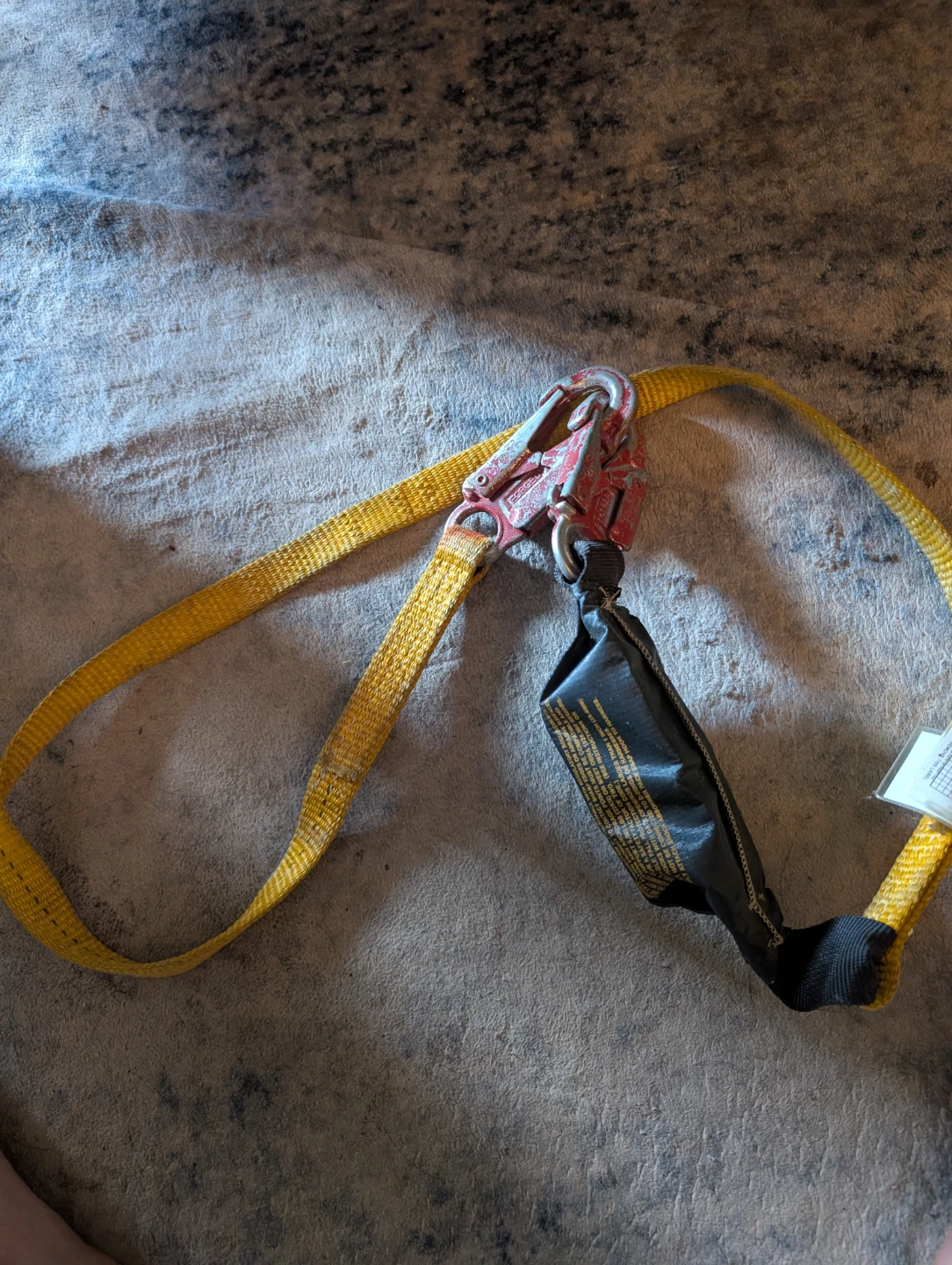 Fall Protection Lanyard with Carabiner