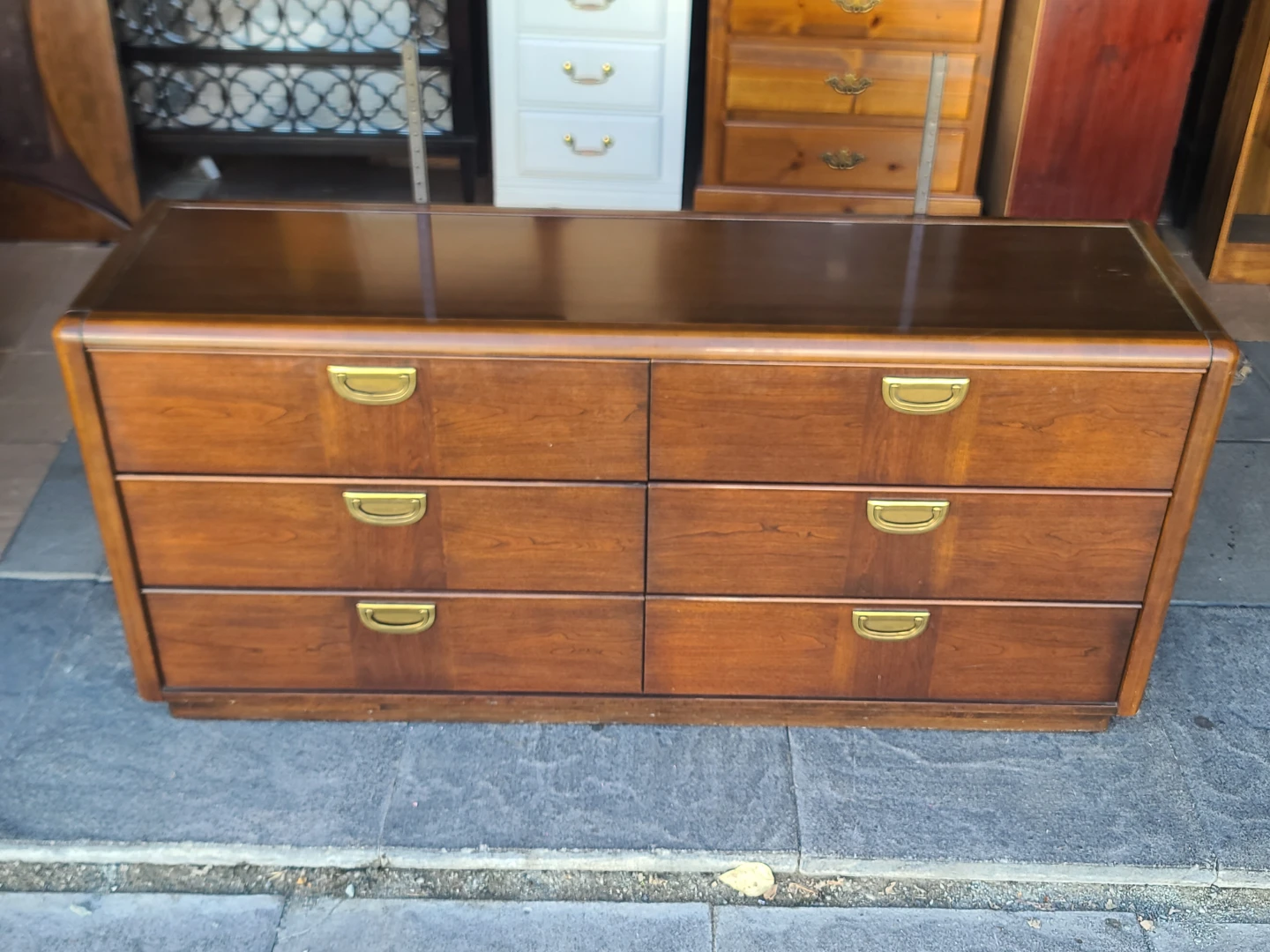 Vintage Delcraft by Electrohome 6-Drawer Dresser