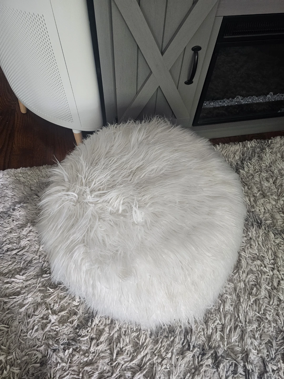 White Faux Fur Round Throw Pillow/Ottoman