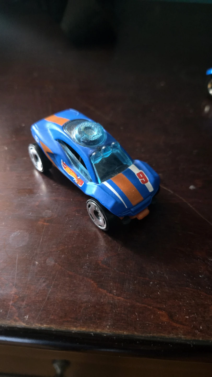 Toy car lot - photo 3