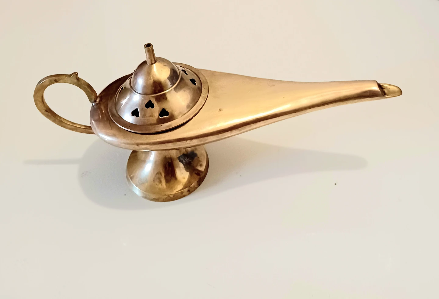 10" Brass Aladdin Lamp