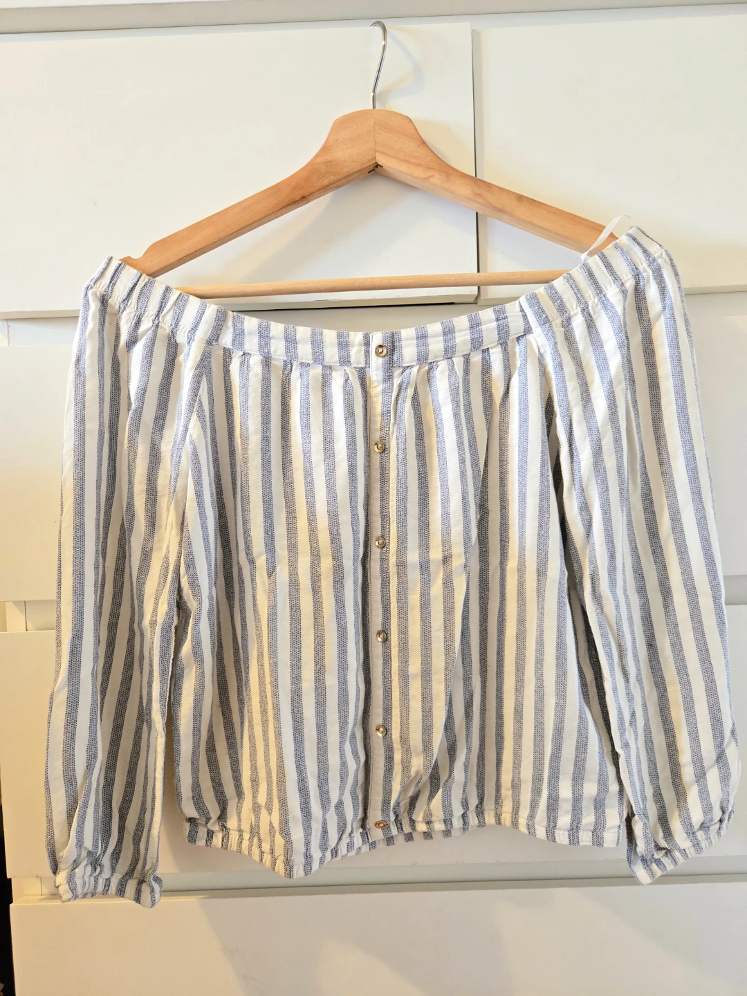 Dynamite Off-the-Shoulder Striped Blouse size XS