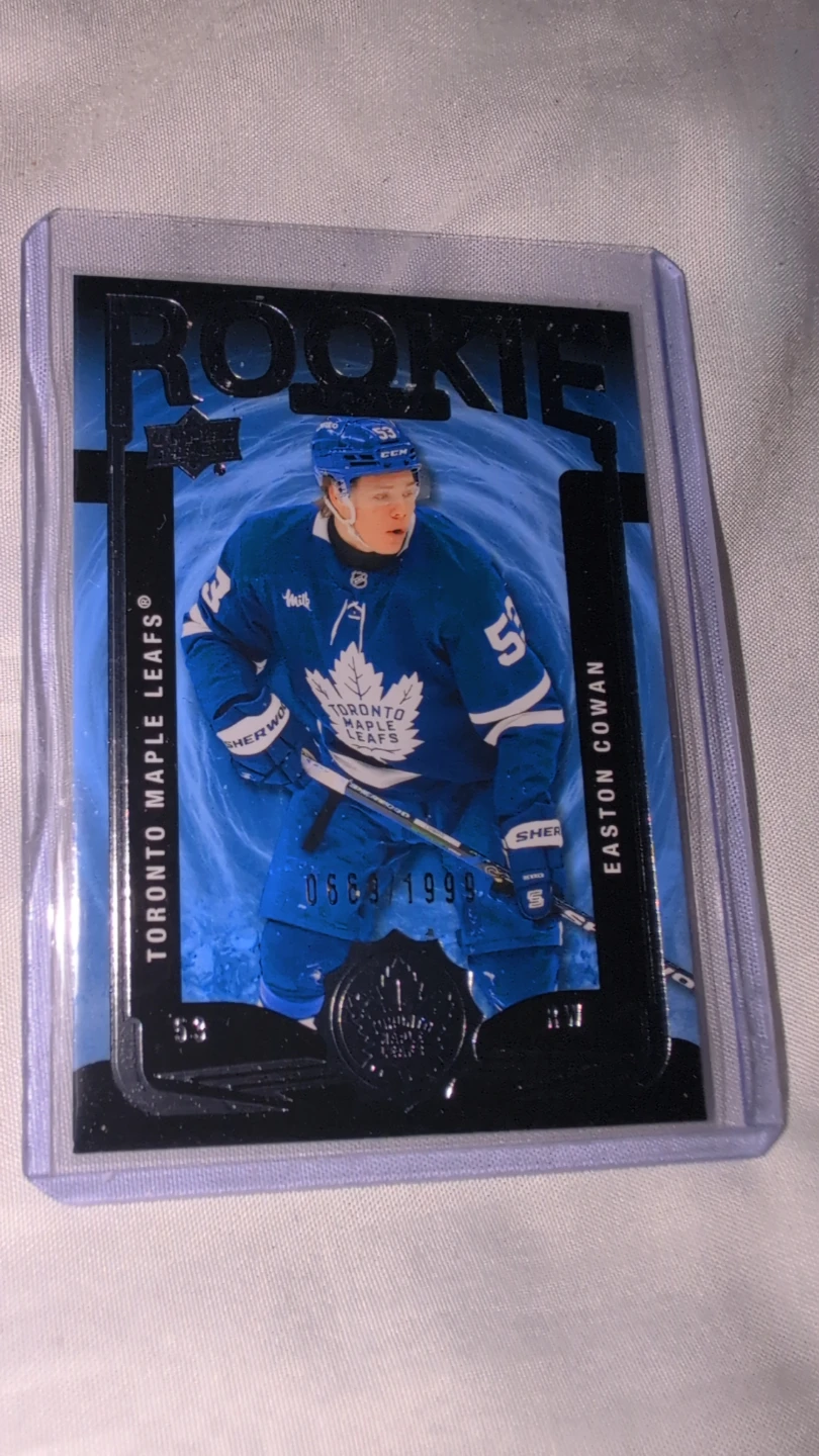Easton Cowan Rookie Update  0669/1999