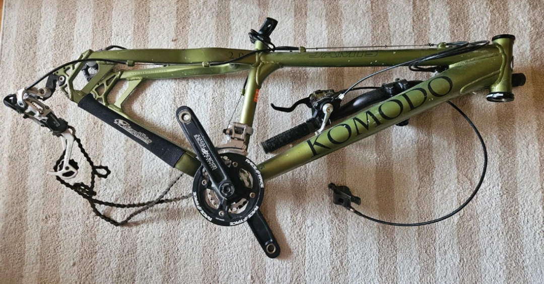 Jamis Komodo 2.0 Mountain Bike Frame Mid-Size parts - photo 2