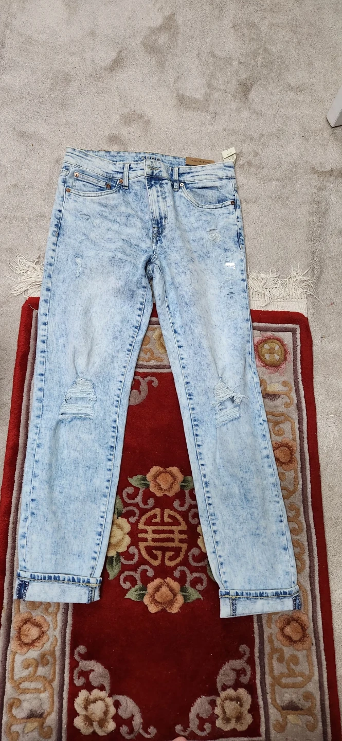 New Aeropostale Super Skinny Jeans - Size 32 with tags