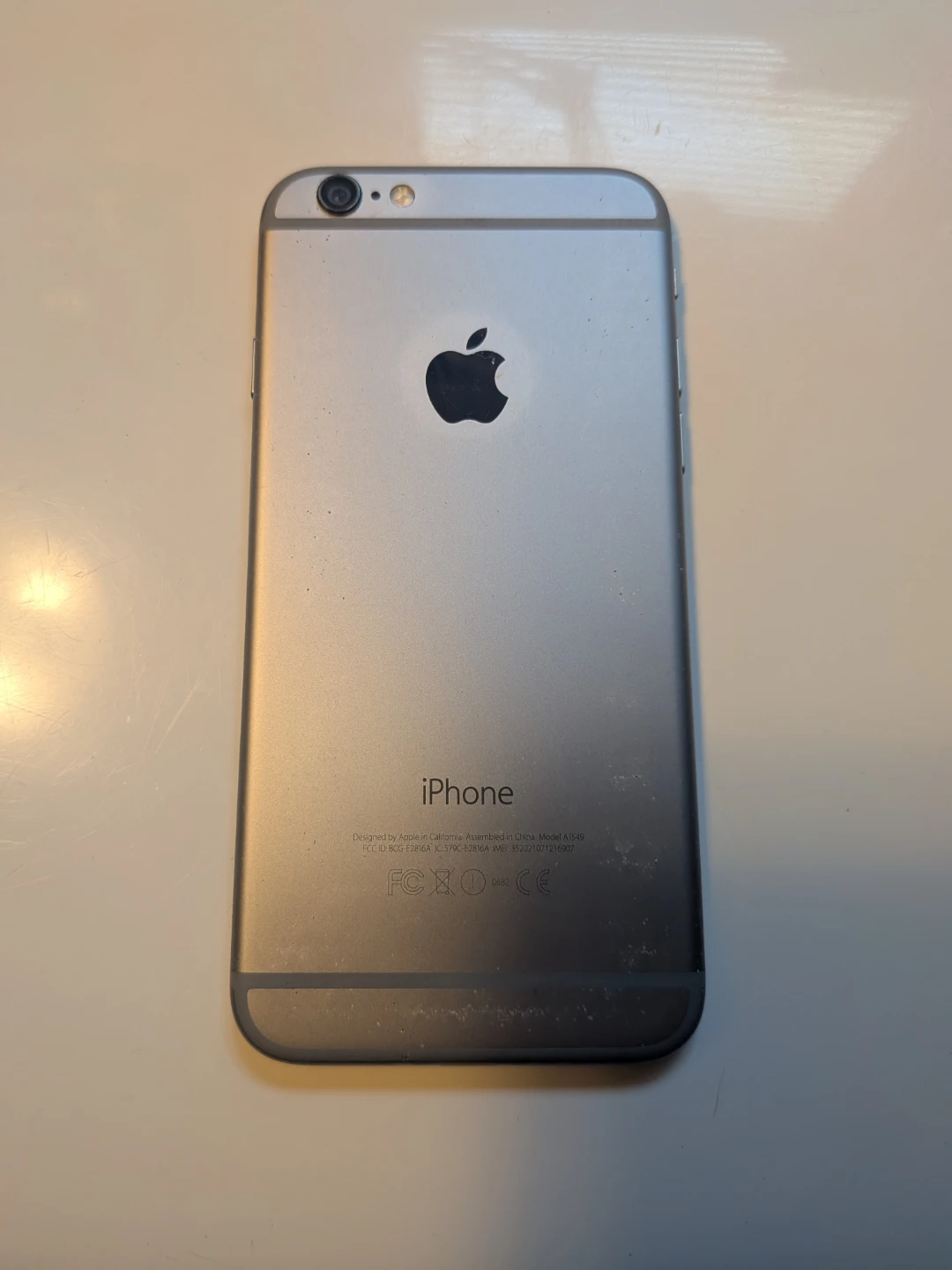 16GB iPhone 6 - photo 2