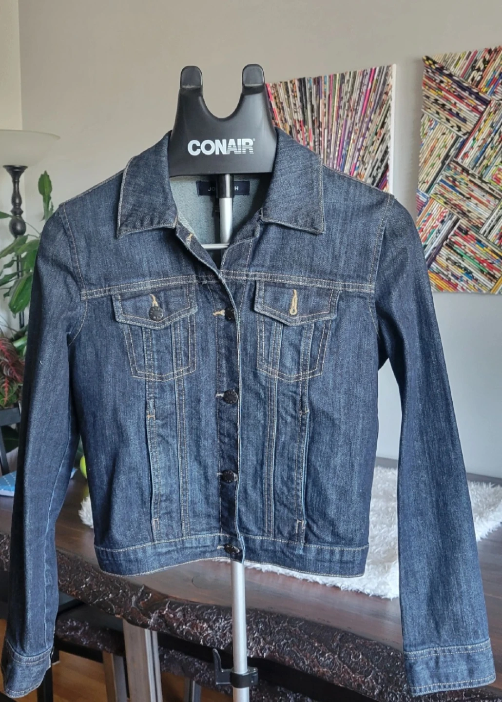EUC Women's Denim Jacket ⚽