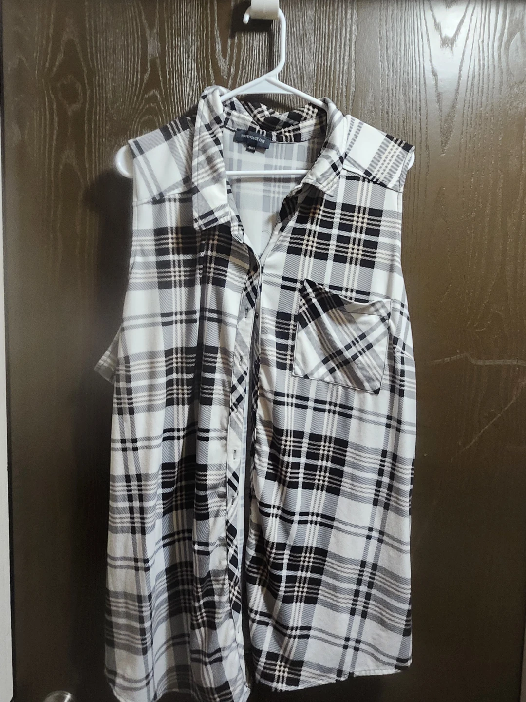 Plaid Sleeveless Shirt