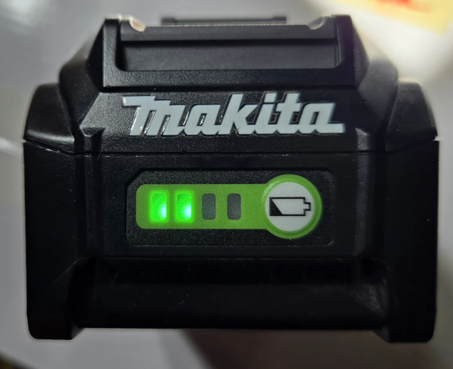 Makita BL4050 Lithium Ion Battery Pack 40V Max 5.0Ah - photo 3