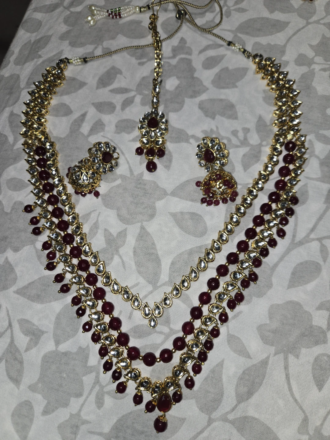 Indian Jewellery Set with Necklace and Earrings