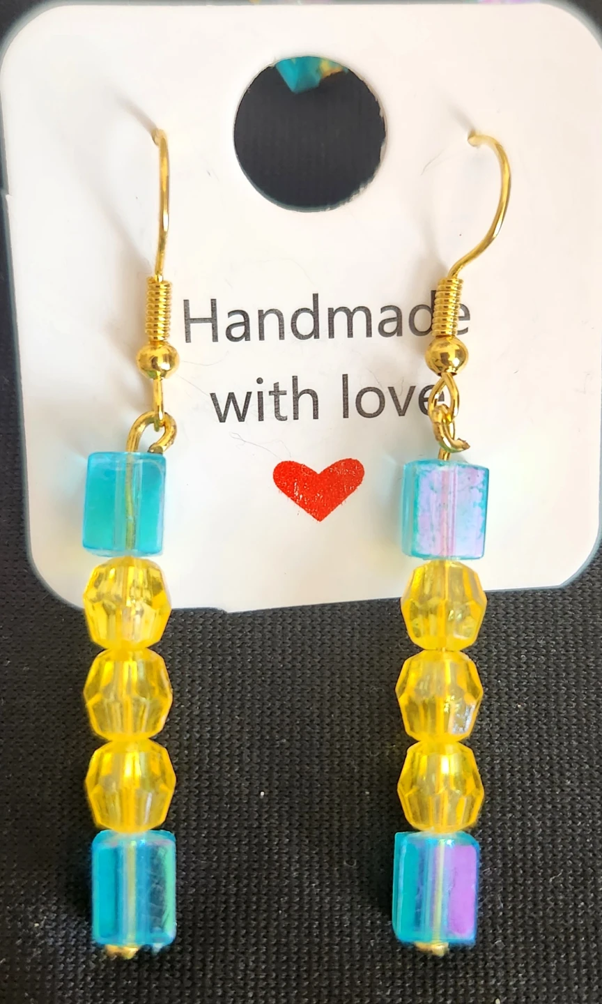 Handmade Beaded Earrings - photo 4