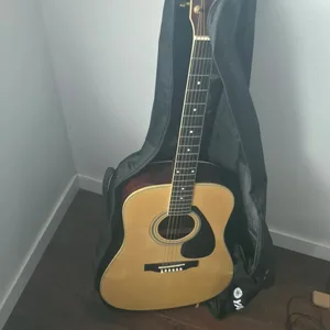Yamaha Acoustic Guitar with Gig Bag