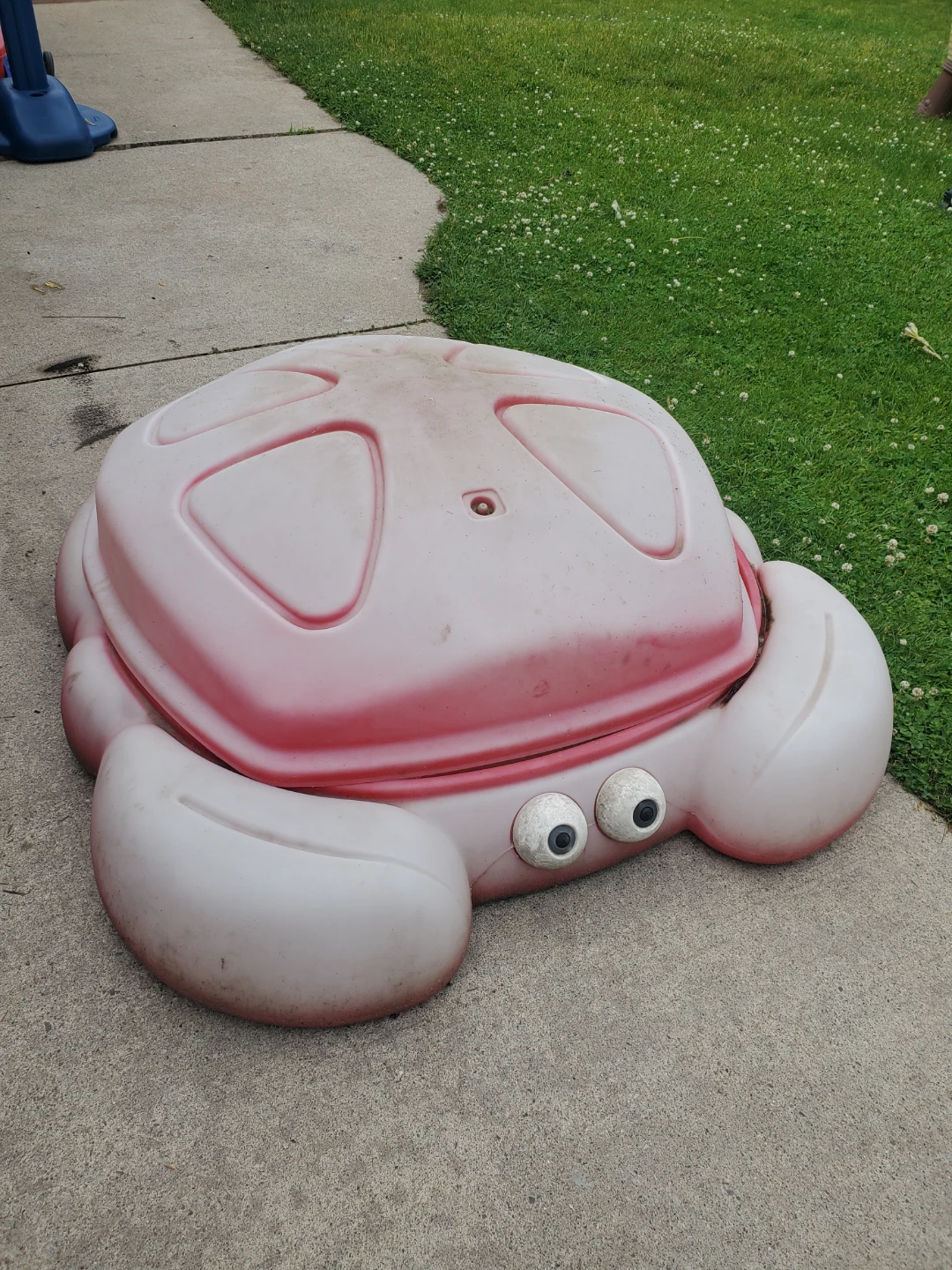 KIDS SAND BOX