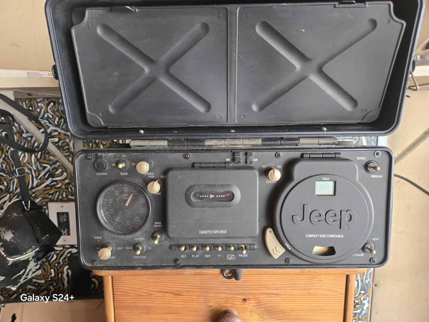 Jeep Boombox Cassette CD Player