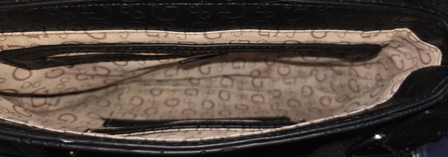 Black Guess Crossbody Bag - photo 2