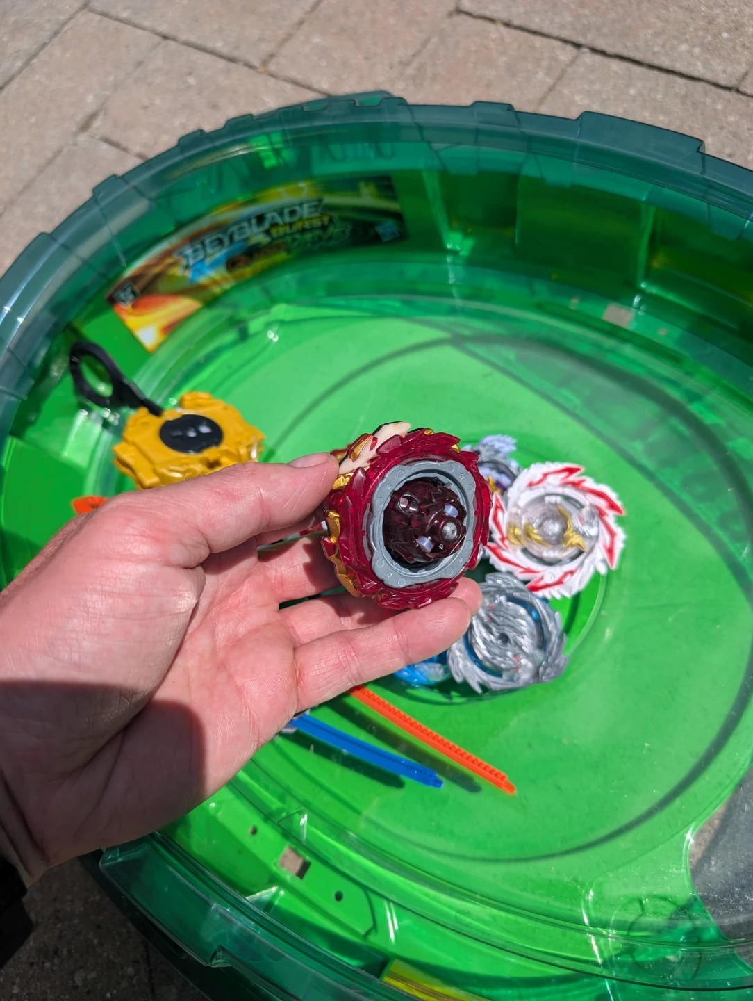 Beyblade Burst Arena Beyblades & Launchers - photo 4