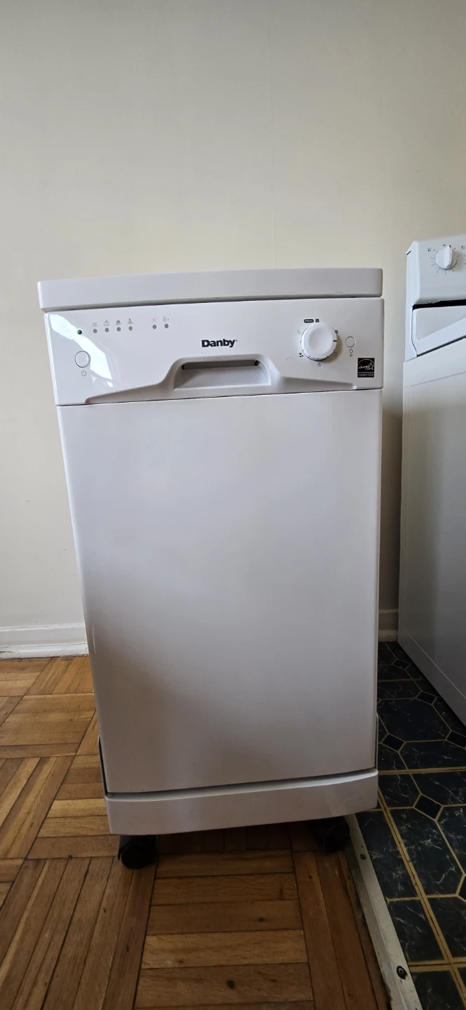 Danby Dishwasher