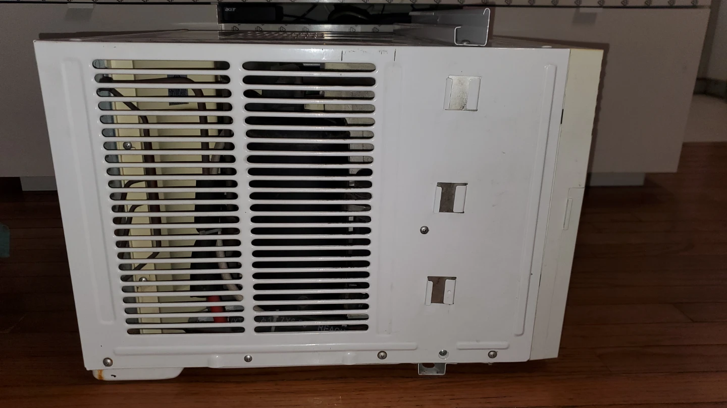 Danby Window Air Conditioner 12000 btu - photo 5